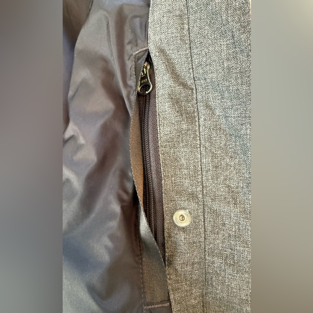 The North Face Women's Laney II Trench in Heather Gray size M - Picture 14 of 16